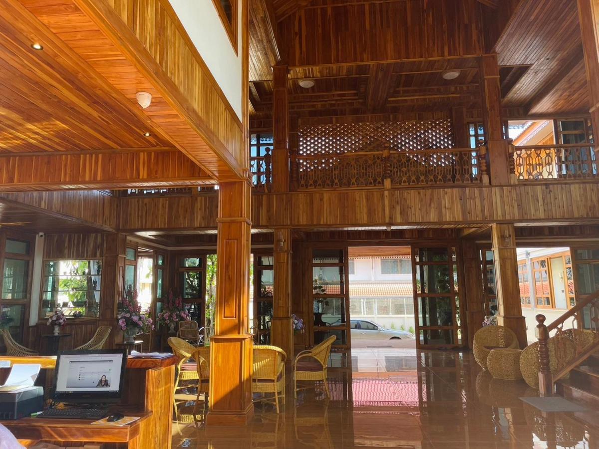 Kum-Chan House Hotel 난 외부 사진